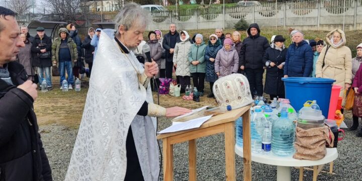 Богоявление 2025, чин великой агиасмы, освящение воды